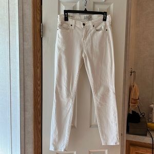 Lucky Brand Brooke Sunny Jeans. Size 6/28 29' inseam.